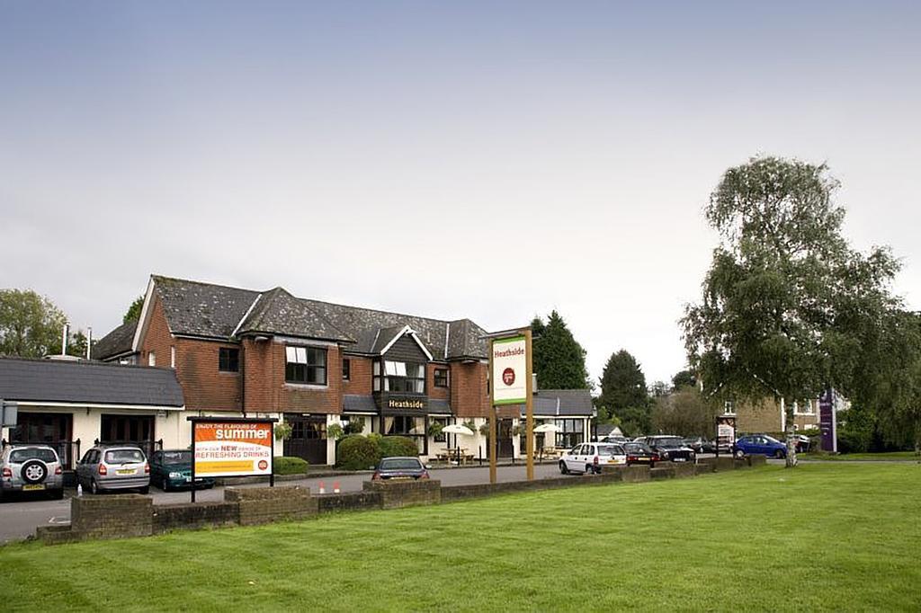 Premier Inn Epsom South 외부 사진